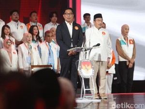 Suswono Janji BUMD Tak Ambil Untung Bangun Rumah Layak di DKI