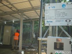 Potret Sang Penjaga Sinyal di Perbatasan Negara RI