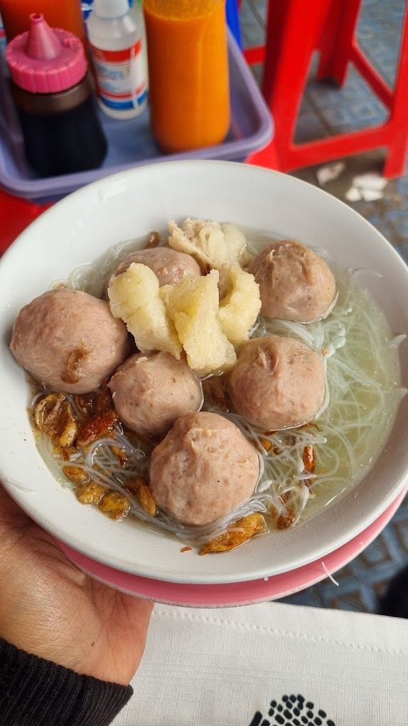 5 Rekomendasi Kuliner Depok Enak dari Ayu Ting Ting dan Praz Teguh