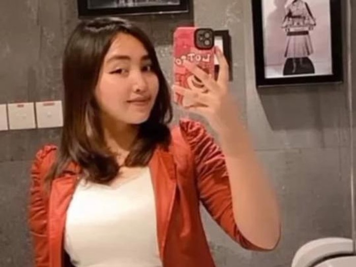 Ananda Ramadhania (20), warga Palembang, Sumsel, yang hilang sejak 3 minggu lalu.