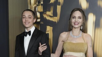 Ikut Jejak 2 Kakak, Knox Anak Angelina Jolie-Brad Pitt Hapus Nama Belakang Ayah