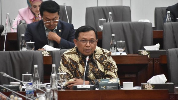 Anggota DPR Merasa Difitnah soal Terima Amplop di Rapat Pertamina: Itu SPPD!