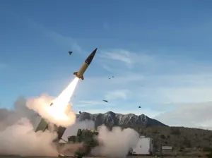 Biden Izinkan Ukraina Pakai Rudal AS Serang Rusia, Perang Dunia III?