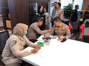 Pastikan Kondisi Prima, Personel Pengamanan Pilkada Jakarta Dicek Kesehatan