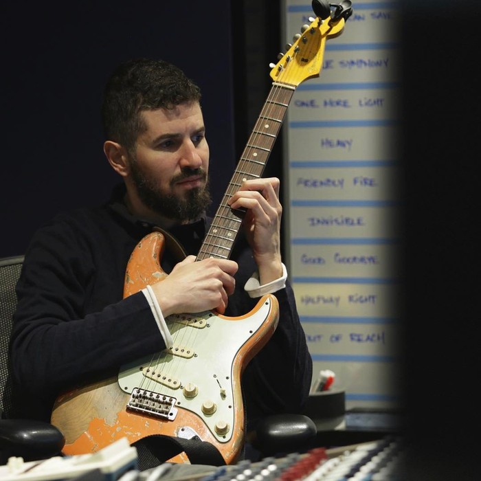 Linkin Park kembali konser dengan formasi baru, meski tanpa gitaris Brad Delson.