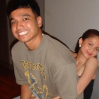 Unggahan Fadly itu pun mendapat komentar balasan dari Maudy. “Terima kasih bayik,” tulisnya. Tak hanya Maudy, adik Fadly, Fuji, juga turut memberi komentar. “Oh sudah tayang? Tau gitu tadi Uti nggak sensor,” tulis Fuji. Foto: Instagram/@fadlyfsl_