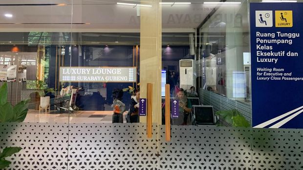 fasilitas ruang tunggu eksekutif dan Coworking Space di Stasiun Surabaya Gubeng