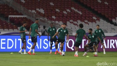 Intip Timnas Arab Saudi Jalani Latihan di GBK