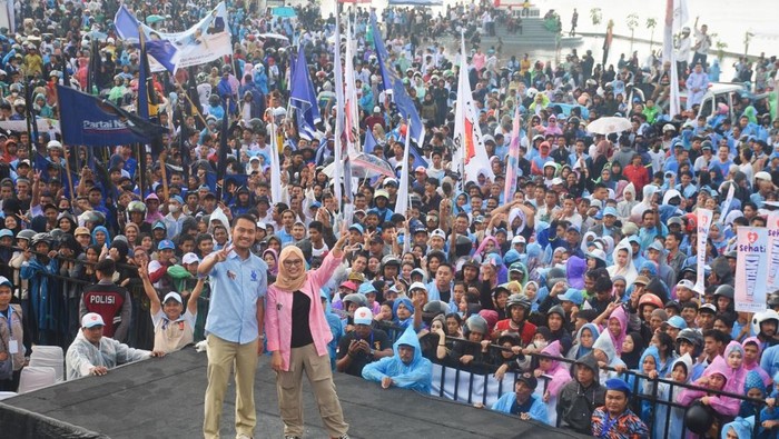 Kampanye akbar Seto-Rezki di Makassar.