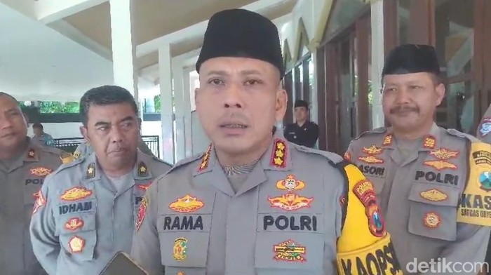 Kapolresta Banyuwangi Kombespol Rama Samtama Putra