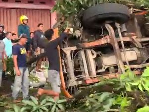 Kecelakaan Maut di Padang Pariaman, 4 Tewas-1 Luka Berat