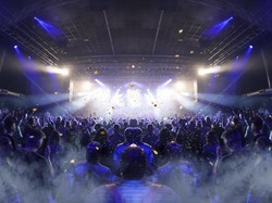 Heboh! Festival Musik Pesta Bebas Berselancar Ricuh, Pagar Roboh Sampai Tiket Bermasalah