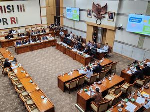 Capim KPK Jaksa Fitroh Nilai Penerapan Pasal 2 dan 3 UU Tipikor Harus Hati-hati