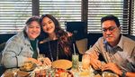 Potret Marion Jola Kulineran Bareng Pacar hingga Masak Capcay