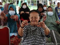 Melihat Pelayanan Masyarakat Lanjut Usia di Posyandu Lansia