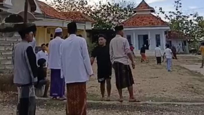 Pembacokan di Sampang