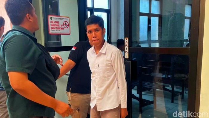 Pemuda yang melakukan penipuan berkedok rekrutmen buruh pabrik Mojokerto