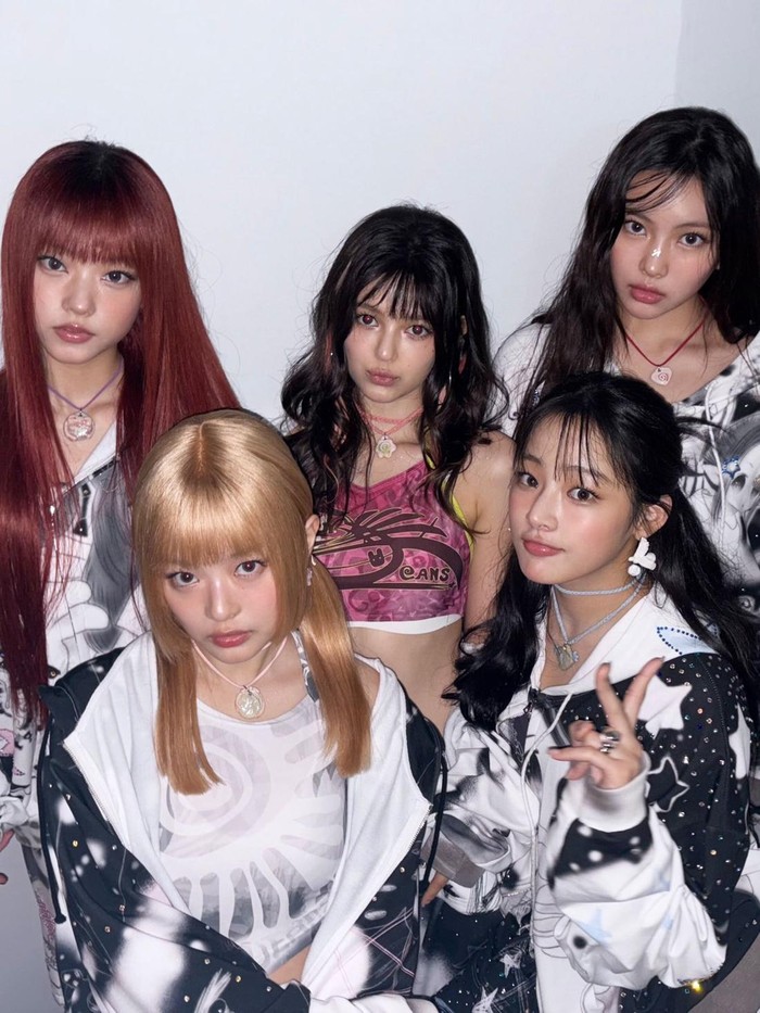 Penampilan NewJeans di Korean Grand Music Awards 2024 Penampilan NewJeans di Korean Grand Music Awards 2024