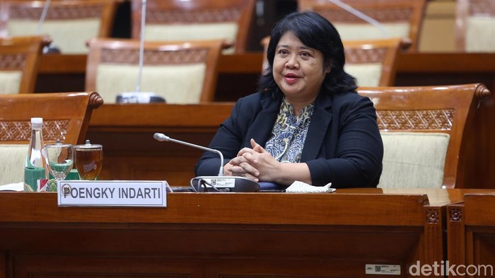 Mantan Komisioner Kompolnas, Poengky Indarti, menjalani uji kelayakan dan kepatutan calon pimpinan (capim) KPK di DPR RI, Senin (18/11/2024).