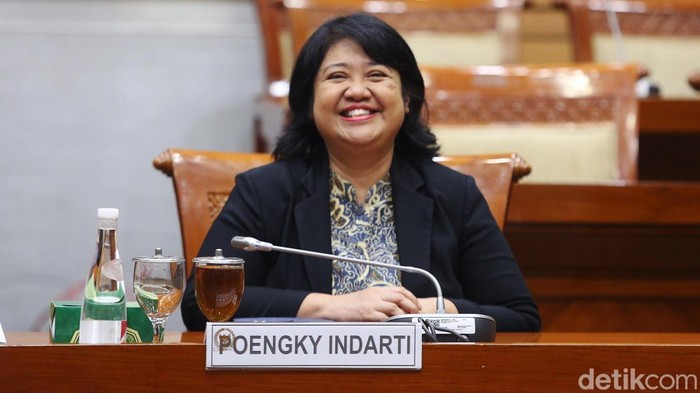 Mantan Komisioner Kompolnas, Poengky Indarti, menjalani uji kelayakan dan kepatutan calon pimpinan (capim) KPK di DPR RI, Senin (18/11/2024).