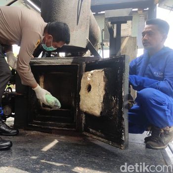 Polisi Sidoarjo Musnahkan Sabu 30 Kg Senilai Rp 30 Miliar