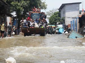 5 Fakta Dampak Banjir Rob di Pesisir Jakarta
