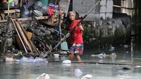 Cagub DKI Jakarta Nomor Urut 3, Pramono Anung-Rano Karno juga menyatakan komitmen untuk menata kawasan kumuh di Jakarta. Kawasan kumuh ini menurutnya jadi gambaran ada disparitas sosial yang terjadi di Jakarta.