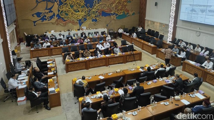 Rapat baleg DPR dan Pemerintah