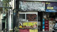 Tahu jeletot enak di Bandung juga banyak sekali, kerap disebut dengan nama gehu. Salah satu penjualnya adalah Gehu Pedas Pak Yayat yang berlokasi di Jalan Raya Cijerah No. 8, Bandung. Warung jajan ini sudah cukup populer. Foto: Google Review
