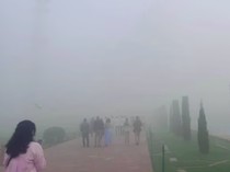 Saat Taj Mahal Menghilang di Balik Polusi