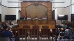Upaya Tom Lembong Gugurkan Status Tersangkanya