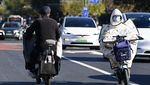 Warga Beijing Menggigil Hadapi Gelombang Dingin