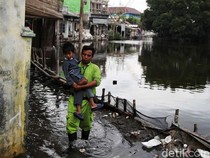 Mengapa Wilayah Pesisir Berisiko Banjir Rob saat Bulan Purnama? Ini Penjelasannya
