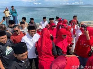 Kunjungi Pulau Gili Genting Sumenep, Cak Fauzi Janji Perbaiki Infrastruktur