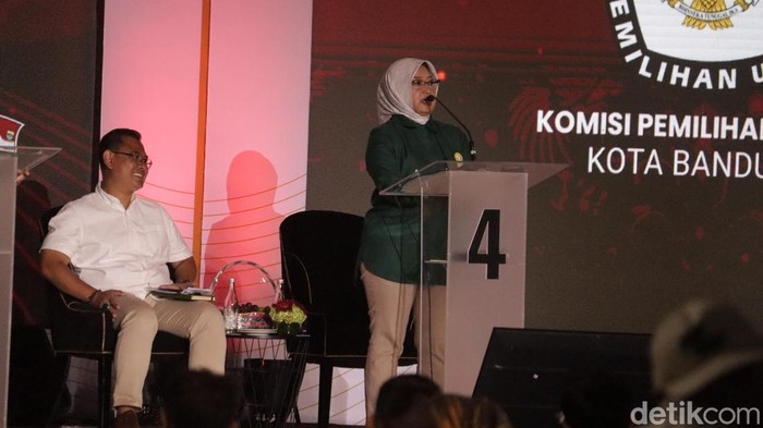 Debat Pilwalkot Bandung 2024.