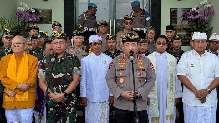Doa Bersama Lintas Agama bersama TNI-Polri dan Masyarakat Bali