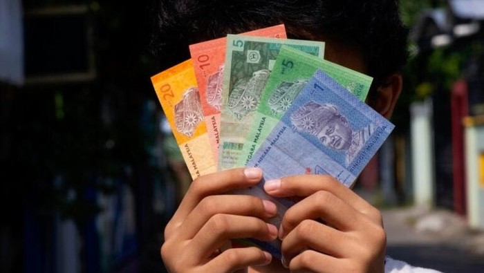 Duh! Bocah Ini Terlilit Pinjol Rp 46 Juta demi Traktir Makan Pacar
