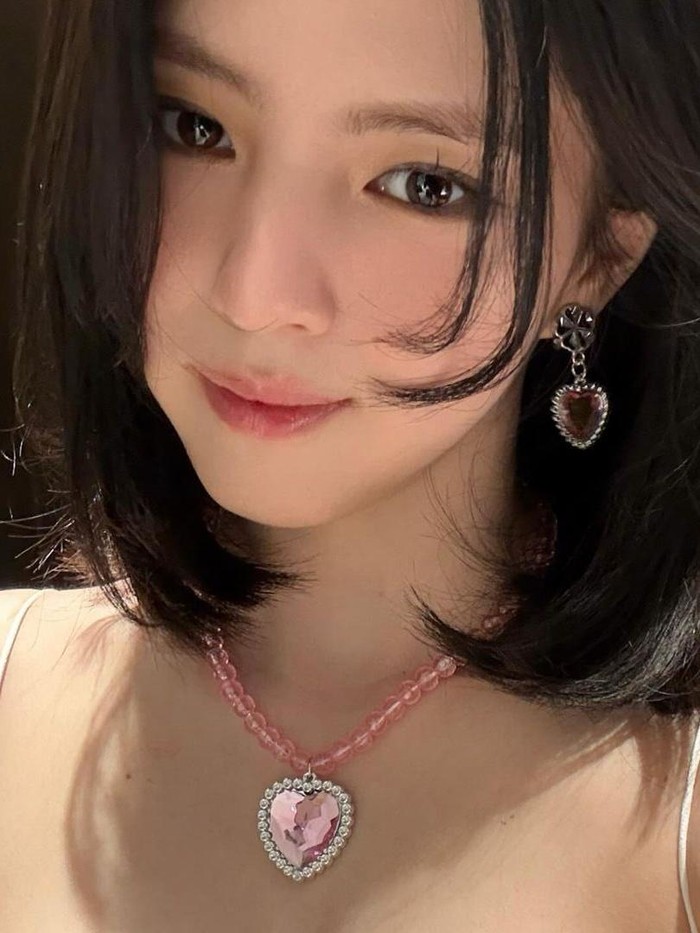 Han So Hee merayakan ulang tahunnya ke-31 Han So Hee merayakan ulang tahunnya ke-31