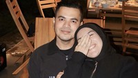 Ini dia kebersamaan Irish Bella dengan suaminya, Haldy Sabri. Foto: Instagram/@_irishbella_