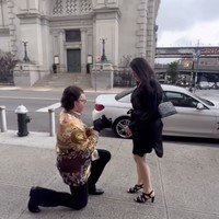 Pasangan ini juga telah menentukan tanggal pernikahan mereka pada 5 Desember mendatang. Foto: dok. Instagram @jessicakoby