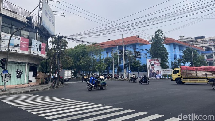 Langit Mendung di Surabaya