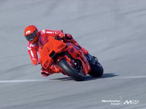 Video Martin Tunggangi Aprilia, Marquez Menyala dengan Desmosedici GP25