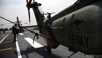 Kapal ini mampu menampung 8 helikopter jenis standar dan 18 helikopter maksimum hangar space.