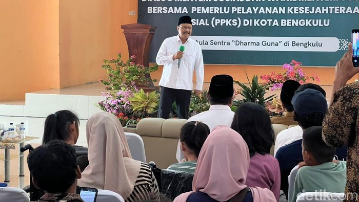 Mensos Gus Ipul di Bengkulu.