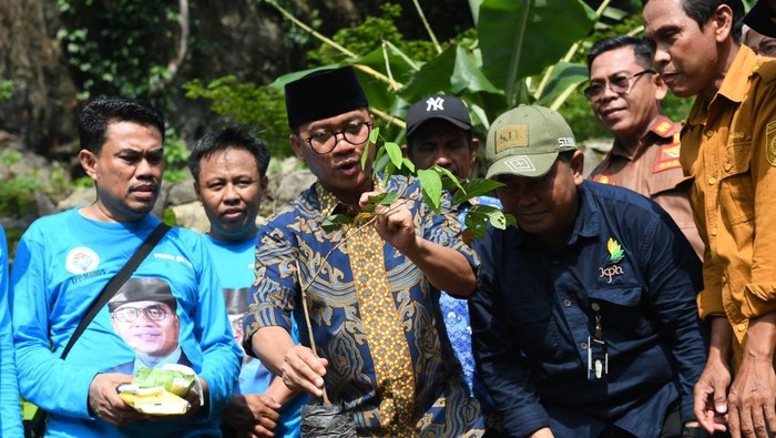 Menteri Desa dan Pembangunan Daerah Tertinggal (Mendes PDT) Yandri Susanto