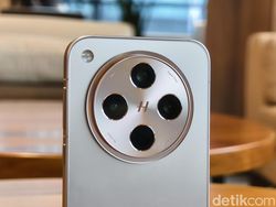 Unboxing Oppo Find X8: HP Rp 14 Juta Jadi Pesaing iPhone 16