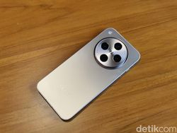 Unboxing Oppo Find X8: HP Rp 14 Juta Jadi Pesaing iPhone 16