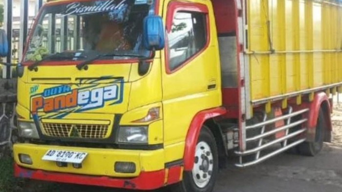 Truk yang dicuri di Desa Puluhan, Kecamatan Jatinom, Klaten.
