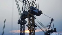 Dari sisi produksi, lapangan usaha jasa lainnya mengalami pertumbuhan tertinggi sebesar 9,95 persen.