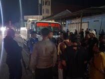 Polres Kupang Tahan Truk Muat Batu Mangan 5 Ton meski Kantongi Izin